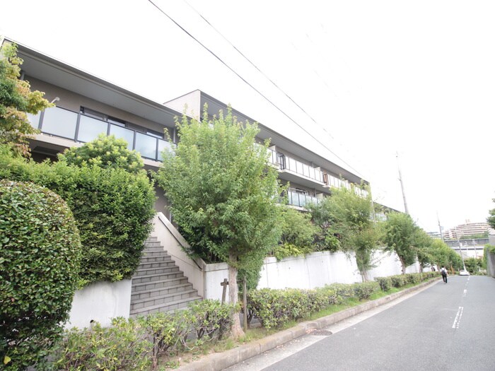 外観写真 茨木南春日丘ﾌﾟﾗｲﾑﾀｳﾝC棟(305)