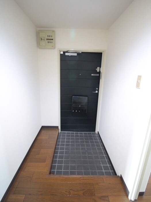 玄関 茨木南春日丘ﾌﾟﾗｲﾑﾀｳﾝC棟(305)