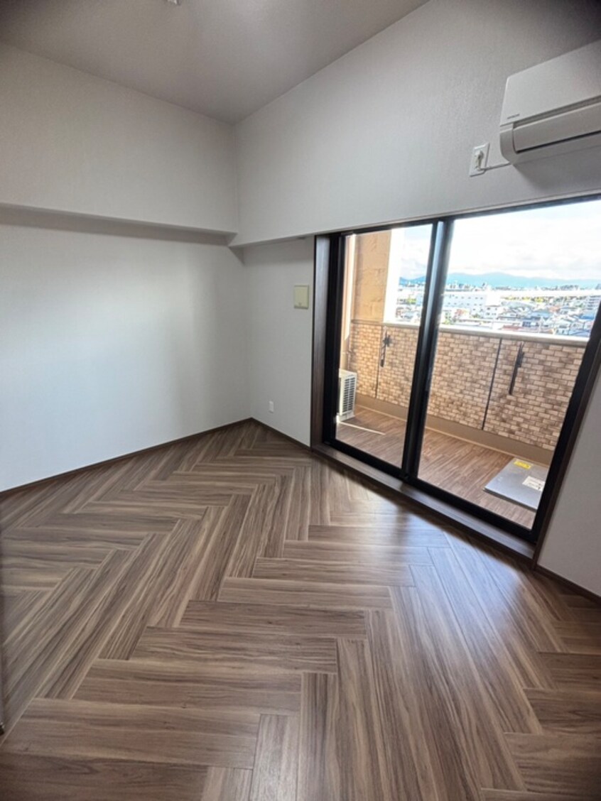 居室 PHOENIX Clove Tomoi