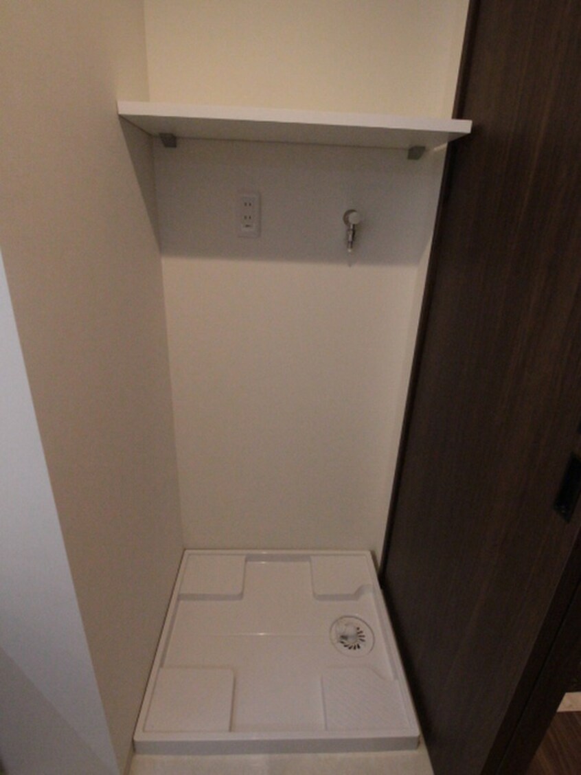 洗濯機置場 PHOENIX Clove Tomoi