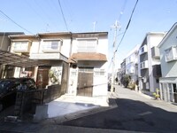 小山中ノ川町49-6貸家