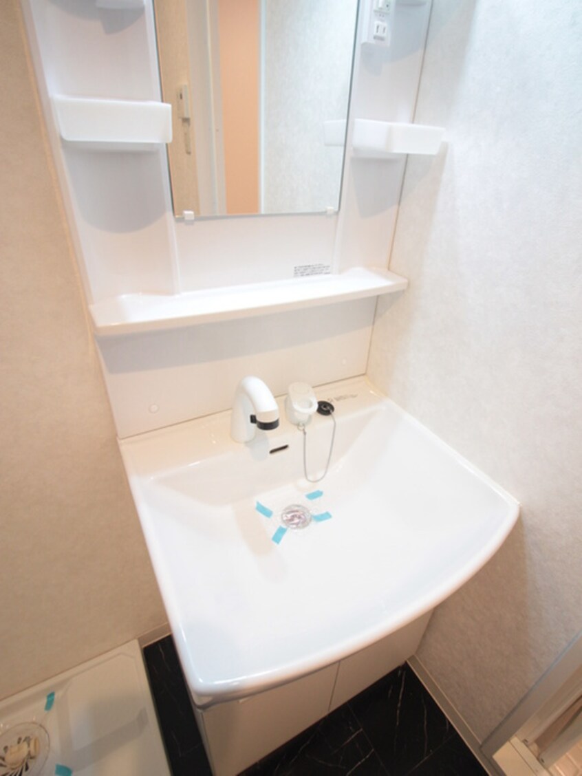 洗面 サンクラッソ　茨木駅前