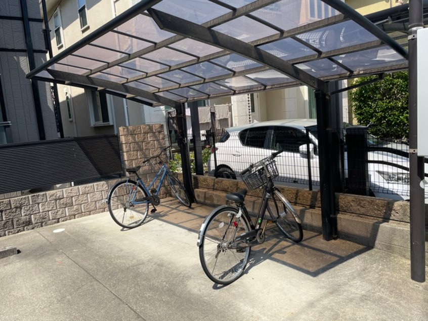 駐輪場 ＫＳハウス