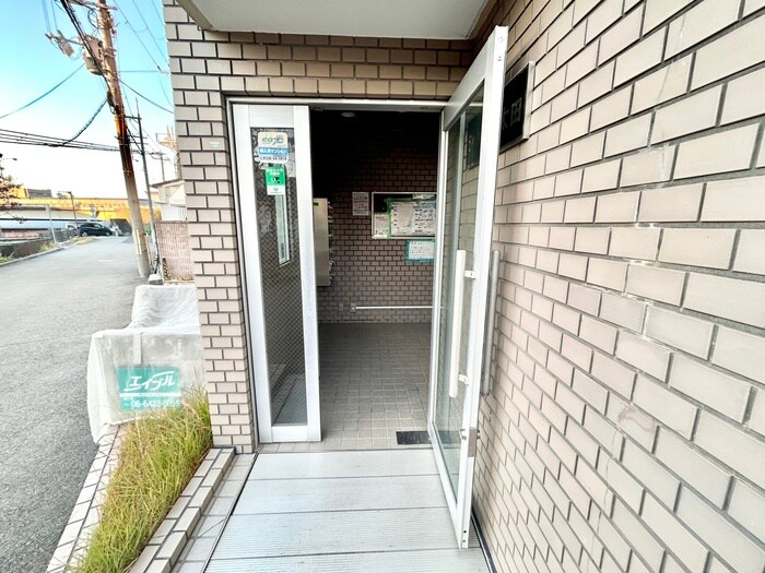 エントランス部分 シャト－太田