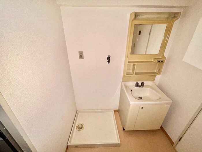 洗濯機置場 シャト－太田