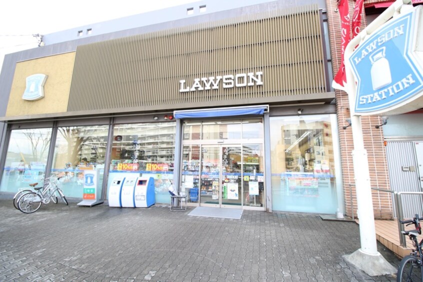 ローソン(コンビニ)まで200m レオンコンフォート天神橋(905)