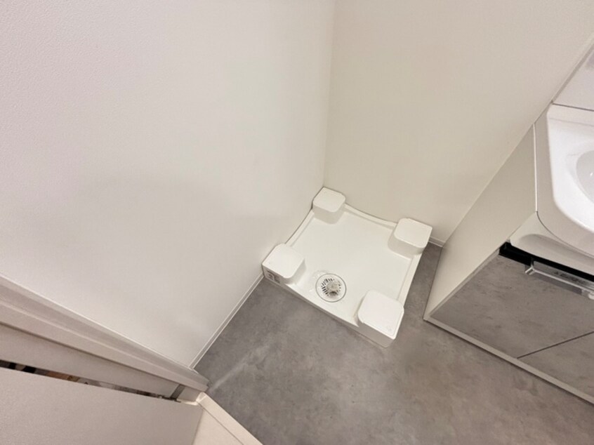 洗濯機置場 ﾍﾞｲｻｲﾄﾞﾊﾟｰｸOSAKAｻｳｽﾚｼﾞﾃﾞﾝｼｽ