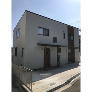 茨木市南春日丘1丁目戸建