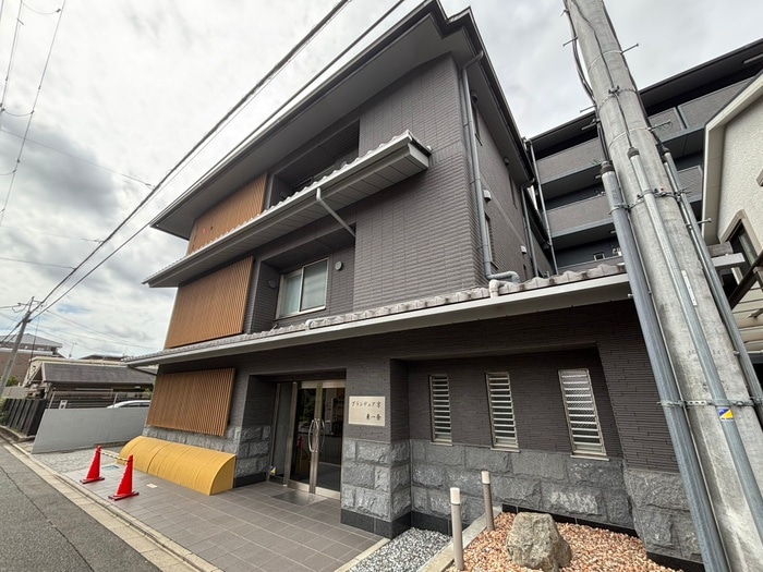 外観写真 グランデュア京　東一条