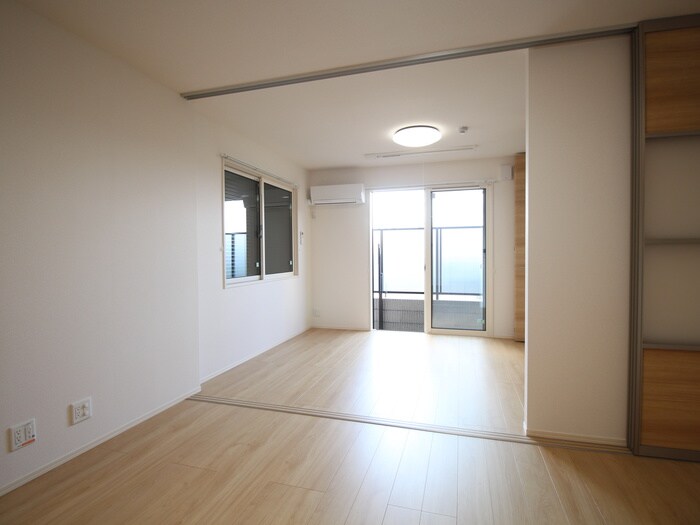 内観写真 SOLEADO