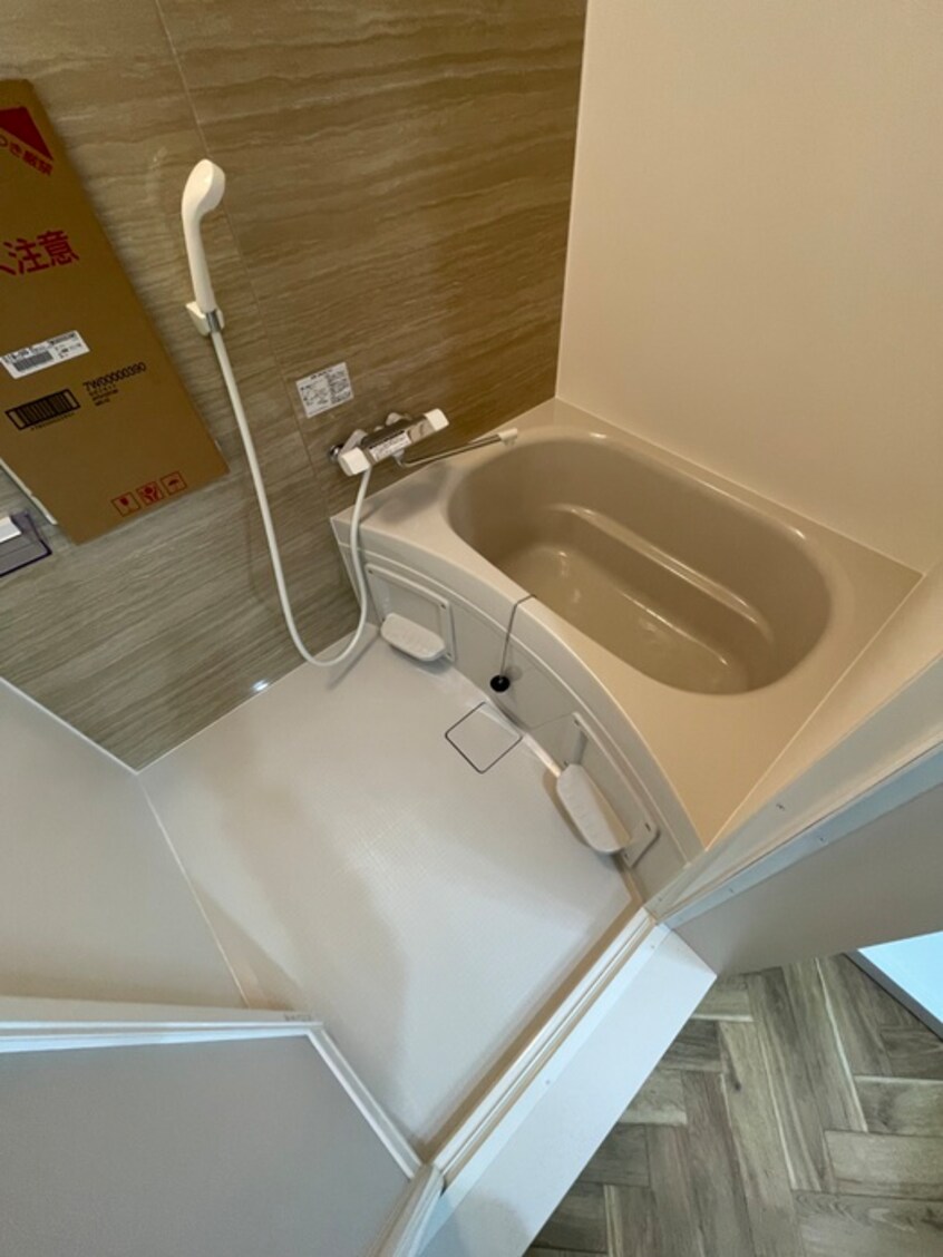 バス／シャワールーム等 ソウザ須山