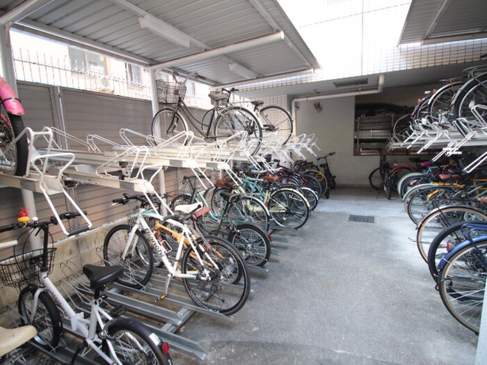 駐輪場 プライムアーバン堺筋本町