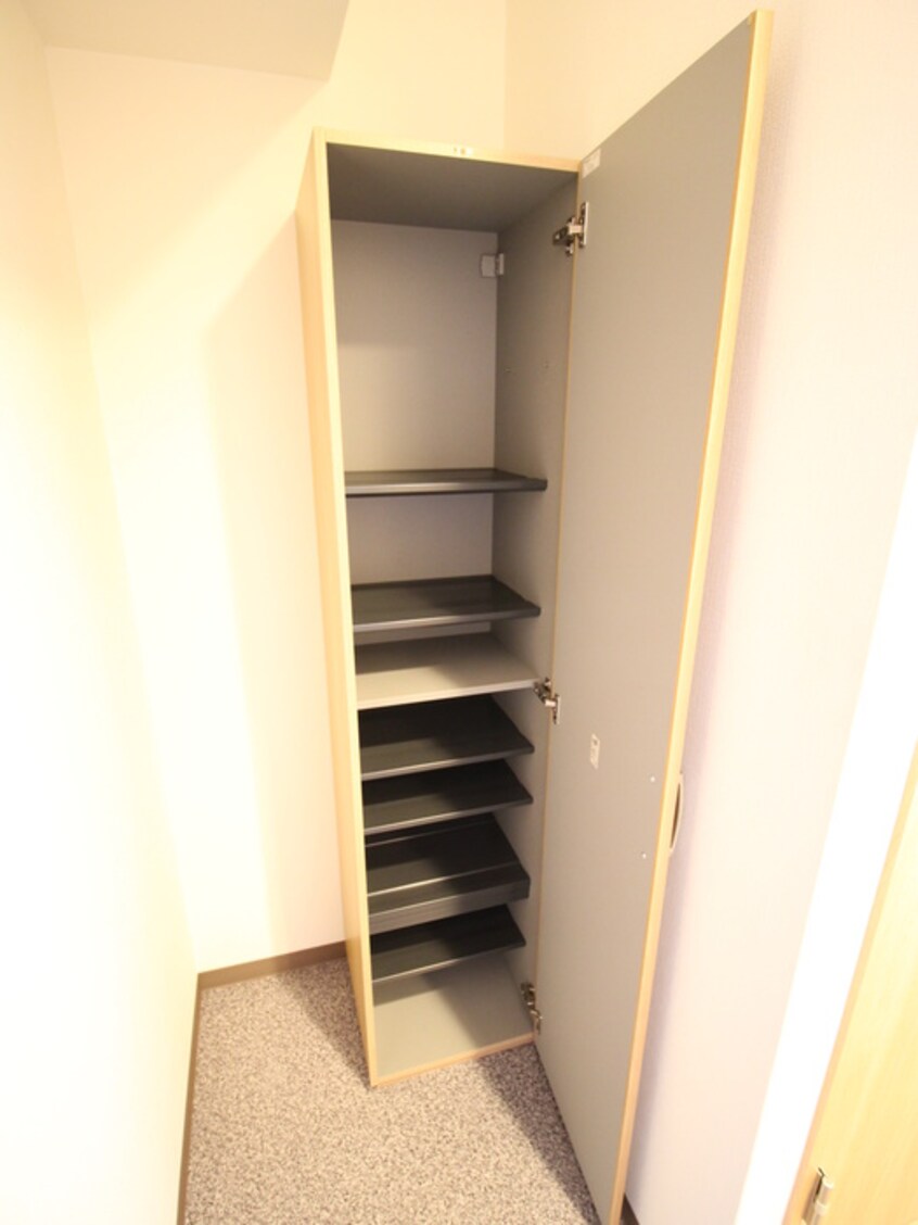 靴箱 第１関根マンション