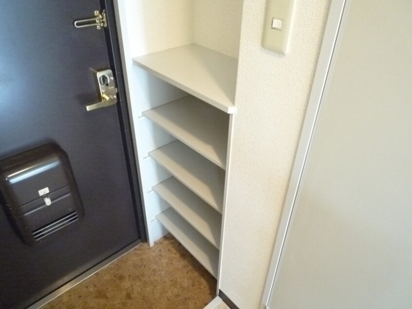 靴箱 ワイズマンション
