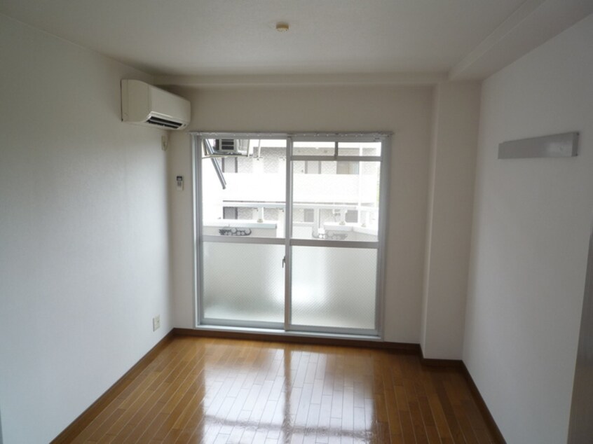 居室 ワイズマンション