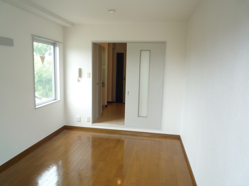 居室 ワイズマンション