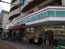 ローソンストア100(コンビニ)まで160m ｲﾝｸﾞﾗﾝﾄﾞｱｳﾞｪﾆｭ-10番館