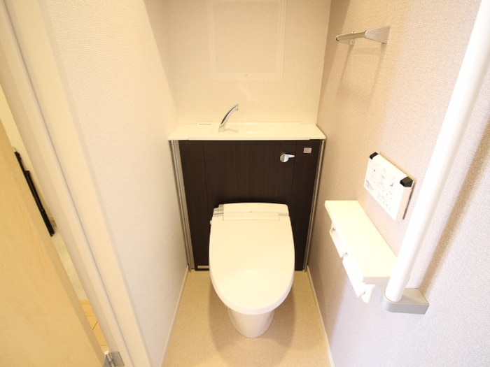 トイレ ウィステリアⅢ