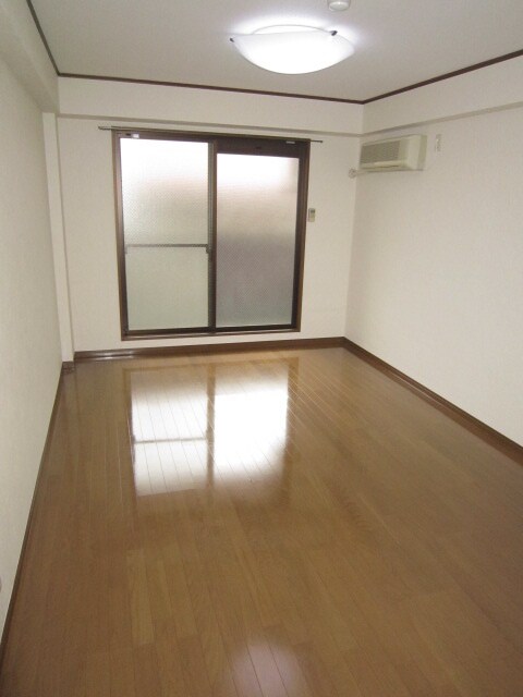 居室 アゼリア２号館