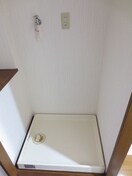 洗濯機置場 アゼリア２号館