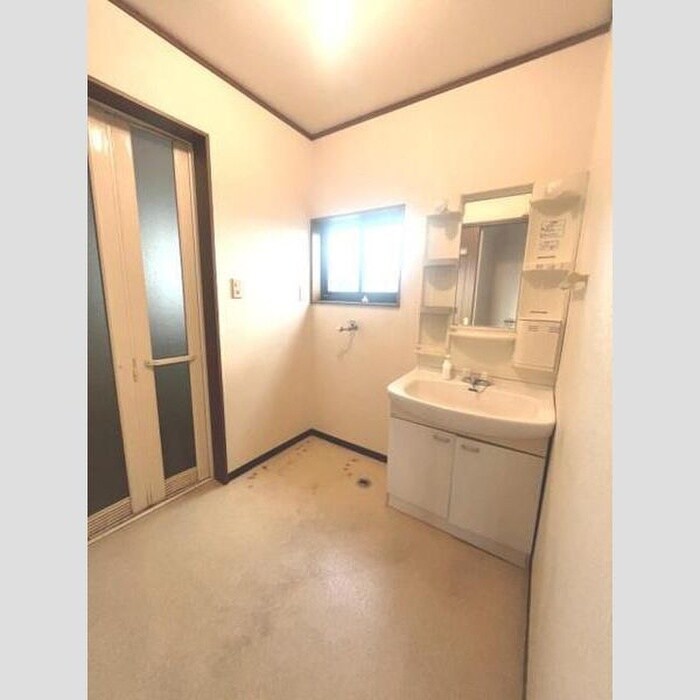 洗面 平岡町一色戸建