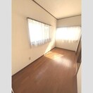 居室 平岡町一色戸建