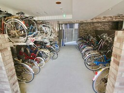 駐輪場
