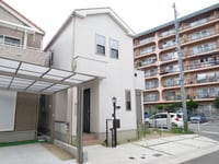伊孑志４丁目貸戸建