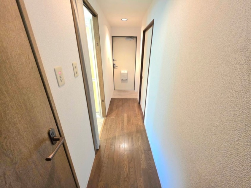 廊下 シャロン鷹取東