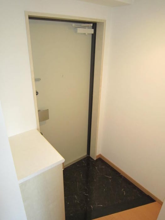 玄関 ｱﾄﾞﾊﾞﾝｽ新大阪CityLife(401)