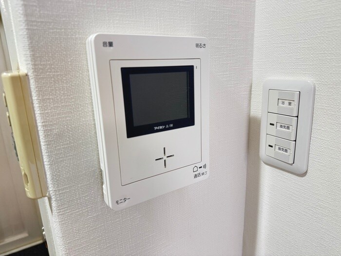 内観写真 Osaka Parkland Inc.