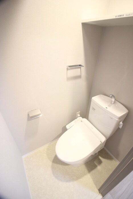 トイレ ﾚｼﾞｭｰﾙｱｯｼｭOSAKAﾃﾞｲﾌｨｰﾙ（1101）