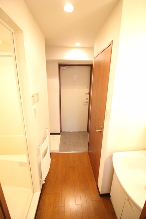 廊下 フローライト蛍池