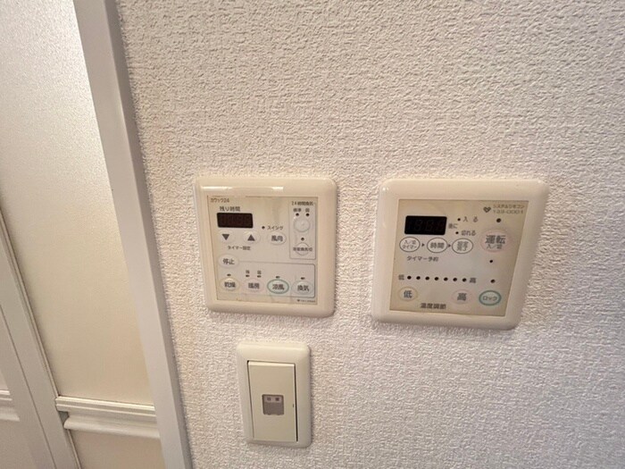 内観写真 フローライト蛍池