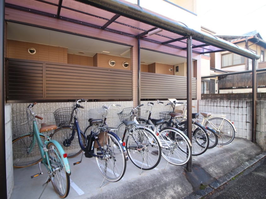 駐輪場 ＨＯＬＤＹ北山