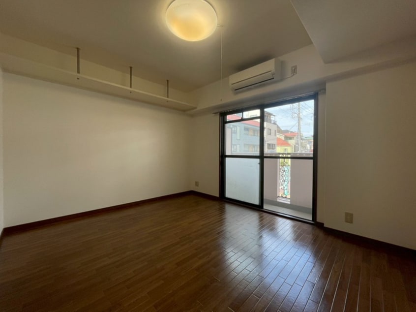 居室 パレ甲南山手