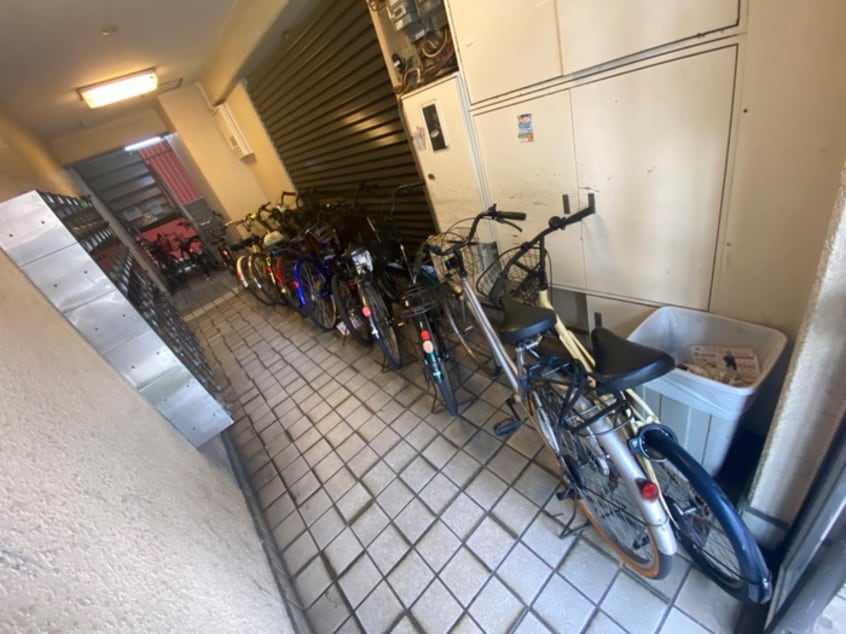 エントランス部分 プラス九条