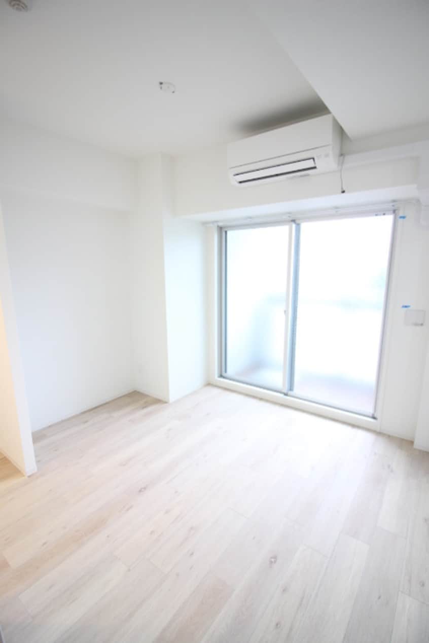 居室 ウインズコート桜塚