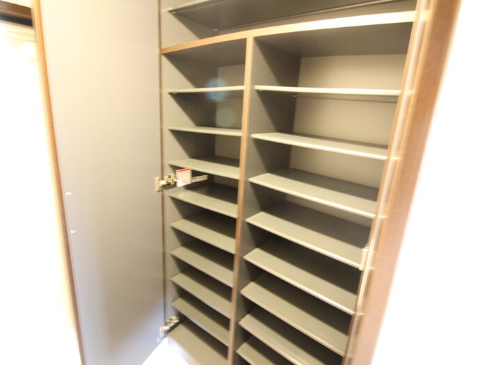 靴箱 ＨＥＡＬ　ＣＯＴＥ苦楽園