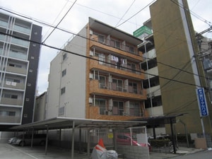 新大阪ロイヤルハイツ