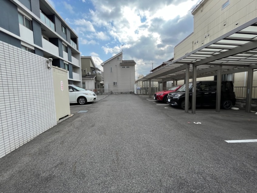 駐車場 ボヌール・ロジェ