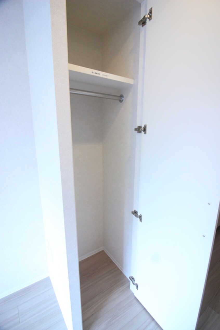 収納 ﾚｼﾞｭｰﾙｱｯｼｭOSAKAﾃﾞｲﾌｨｰﾙ（1106）