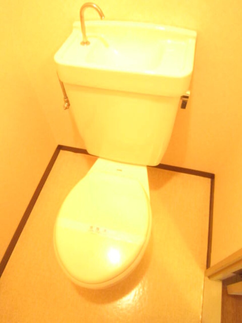 トイレ エンジェリ寿