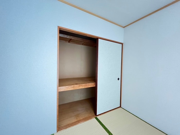 収納 メゾンド－ル青葉