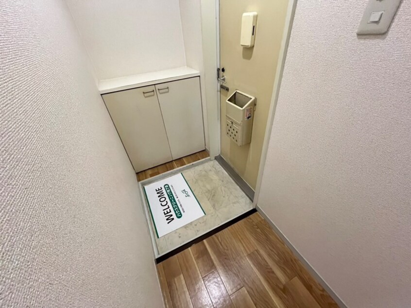 玄関 メゾンド－ル青葉