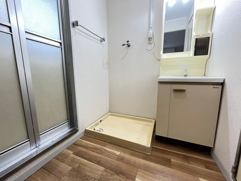 洗濯機置場 メゾンド－ル青葉