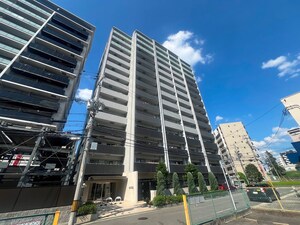ｸﾘｽﾀﾙｸﾞﾗﾝﾂ江坂広芝町(９０３)