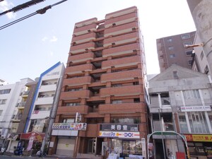 ﾗｲｵﾝｽﾞﾏﾝｼｮﾝ六甲口(801)