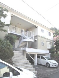 四十八番館