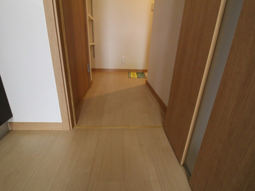 廊下 アクアレスト堺